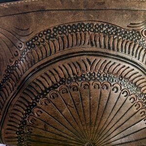 Leaders in Leather Moroccan leather wristlet clutch